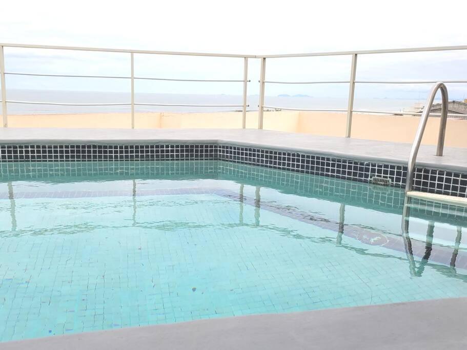 Apartamento Brejatuba Beira Mar Guaratuba Extérieur photo